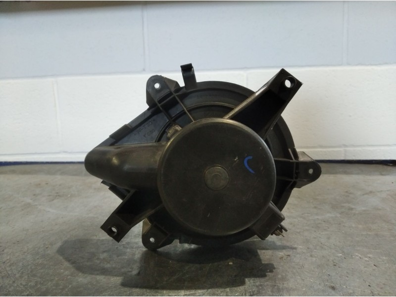 Recambio de motor calefaccion para fiat doblo cargo (223)  | 0.01 - ...  | 0.01 - ... referencia OEM IAM 141730600   Recambio de motor calefaccion para fiat doblo cargo (223)  | 0.01 - ...  | 0.01 - ... referencia OEM IAM 141730600