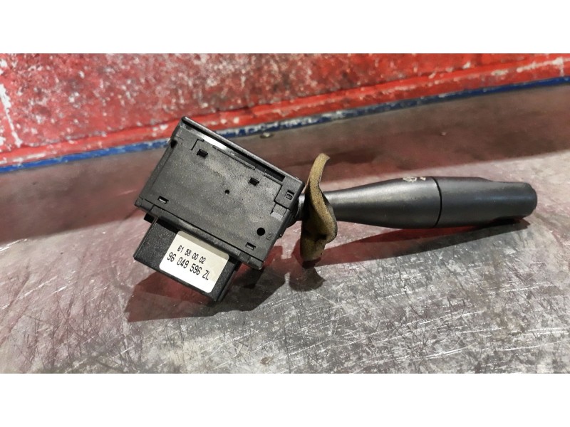 Recambio de mando limpia para fiat scudo (222)  | 0.95 - ...  | 0.95 - ... referencia OEM IAM 96049596ZL 61580002  Recambio de mando limpia para fiat scudo (222)  | 0.95 - ...  | 0.95 - ... referencia OEM IAM 96049596ZL 61580002