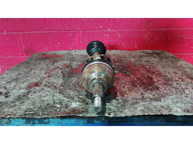 Recambio de transmision delantera izquierda para renault laguna ii (bg0) 2.2 dci (bg09) referencia OEM IAM    Recambio de transmision delantera izquierda para renault laguna ii (bg0) 2.2 dci (bg09) referencia OEM IAM