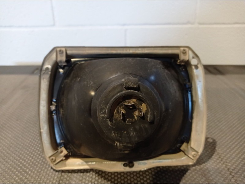 Recambio de faro derecho para daihatsu feroza feroza 16v. dx referencia OEM IAM   