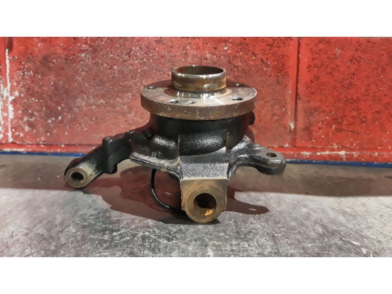 Recambio de mangueta delantera derecha para renault laguna ii (bg0) 2.2 dci (bg09) referencia OEM IAM    Recambio de mangueta delantera derecha para renault laguna ii (bg0) 2.2 dci (bg09) referencia OEM IAM