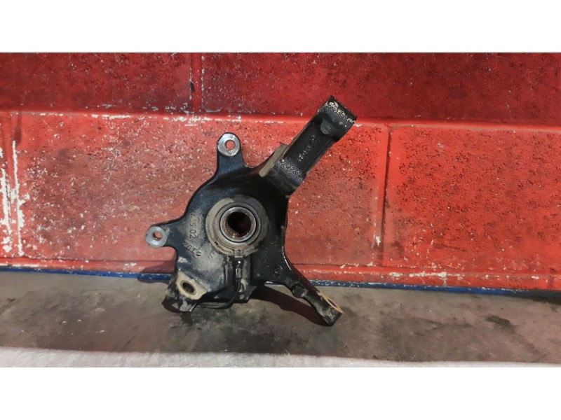 Recambio de mangueta delantera derecha para renault laguna ii (bg0) 2.2 dci (bg09) referencia OEM IAM    Recambio de mangueta delantera derecha para renault laguna ii (bg0) 2.2 dci (bg09) referencia OEM IAM