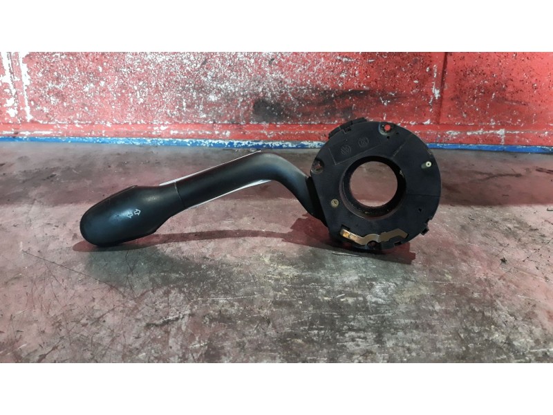 Recambio de mando intermitentes para seat arosa (6h1) 1.4 | 0.97 - 0.01 1.4 | 0.97 - 0.01 referencia OEM IAM   