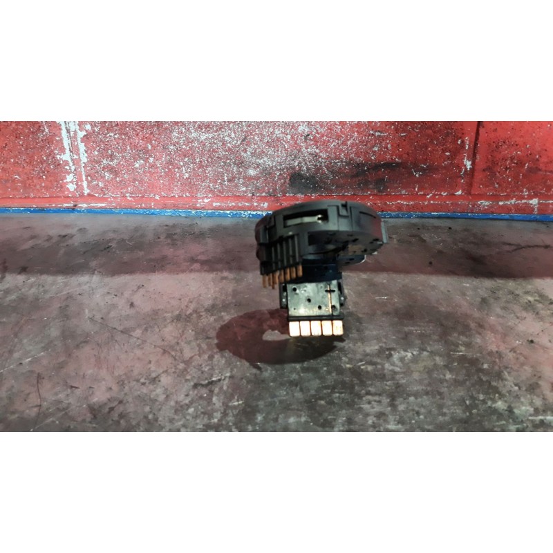 Recambio de mando intermitentes para seat arosa (6h1) 1.4 | 0.97 - 0.01 1.4 | 0.97 - 0.01 referencia OEM IAM   