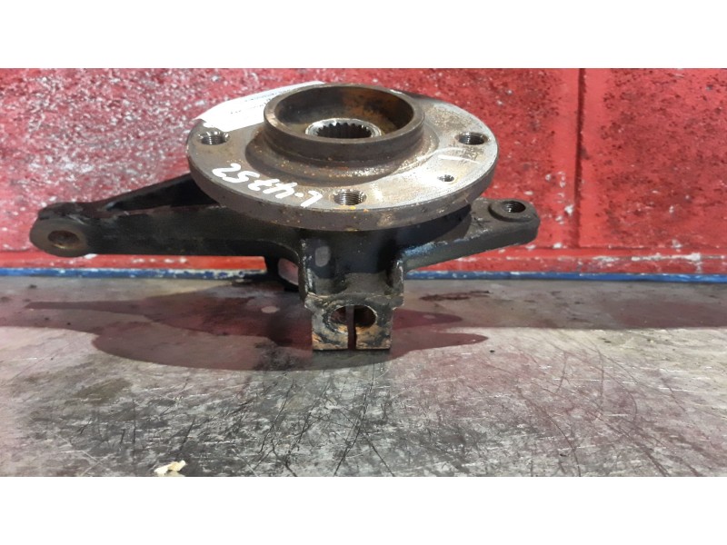 Recambio de mangueta delantero derecha para peugeot 206 berlina xr | 06.98 - 12.02 xr | 06.98 - 12.02 referencia OEM IAM   