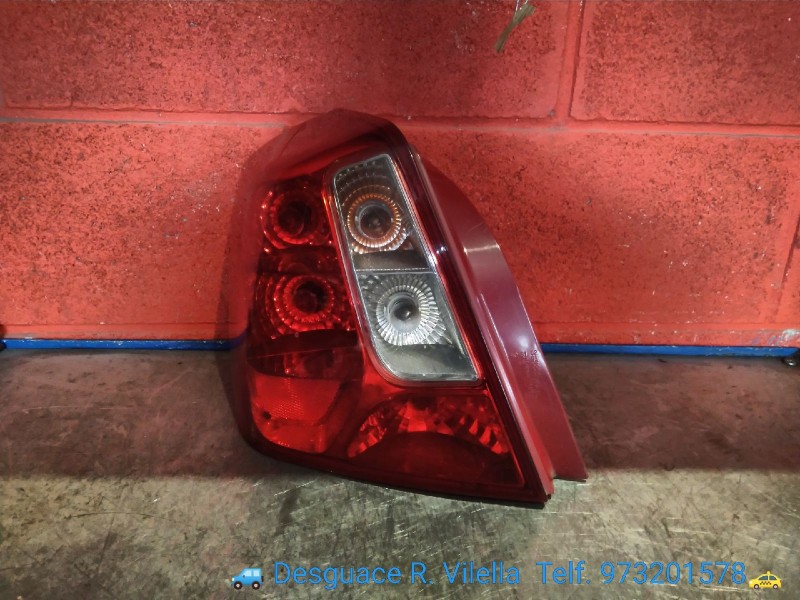 Recambio de piloto trasero izquierdo para daewoo nubira berlina cdx | 07.03 - 12.04 cdx | 07.03 - 12.04 referencia OEM IAM 96551