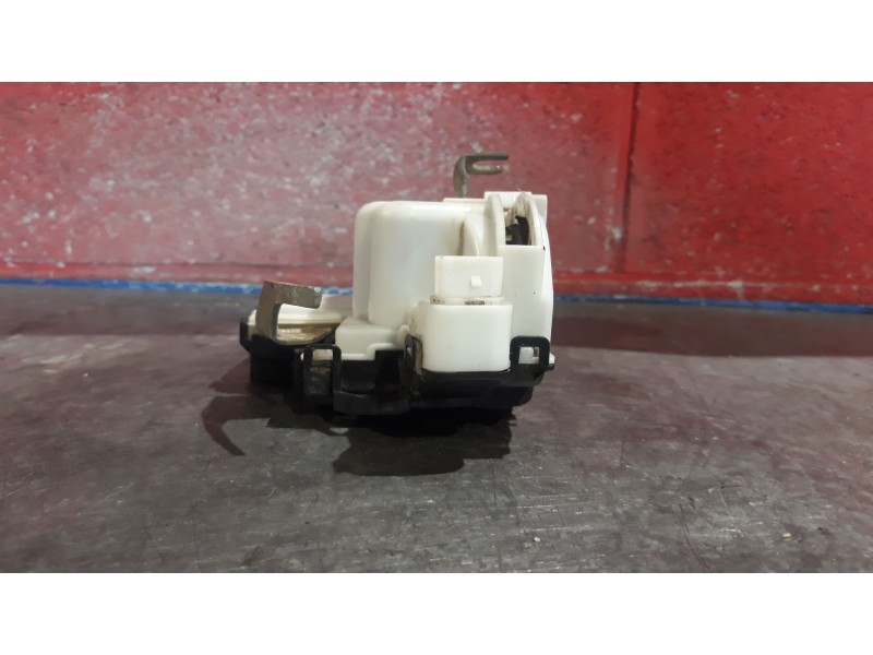 Recambio de cerradura puerta delantera izquierda para seat ibiza (6k1) sport referencia OEM IAM    Recambio de cerradura puerta delantera izquierda para seat ibiza (6k1) sport referencia OEM IAM