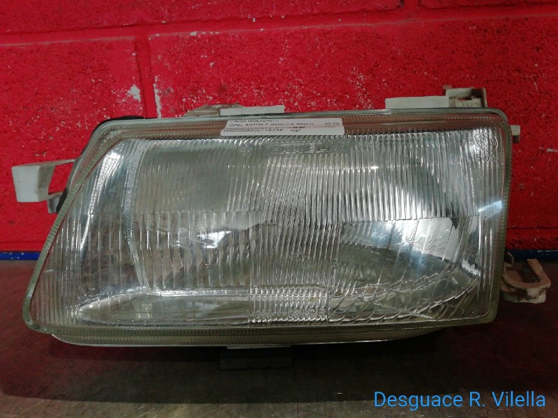 Recambio de faro izquierdo para opel astra f berlina básico | 08.95 - ... básico | 08.95 - ... referencia OEM IAM    Recambio de faro izquierdo para opel astra f berlina básico | 08.95 - ... básico | 08.95 - ... referencia OEM IAM