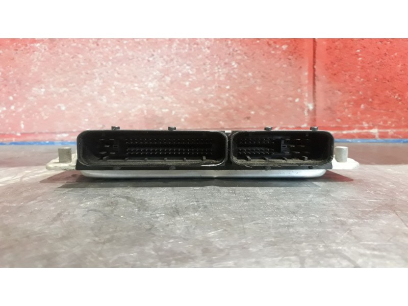 Recambio de centralita motor uce para seat ibiza (6l1) cool referencia OEM IAM 0281010957 038906019HQ 