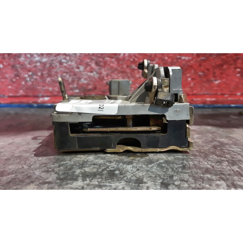 Recambio de cerra. puer. delantero derecha para peugeot 206 berlina xr | 06.98 - 12.02 xr | 06.98 - 12.02 referencia OEM IAM   