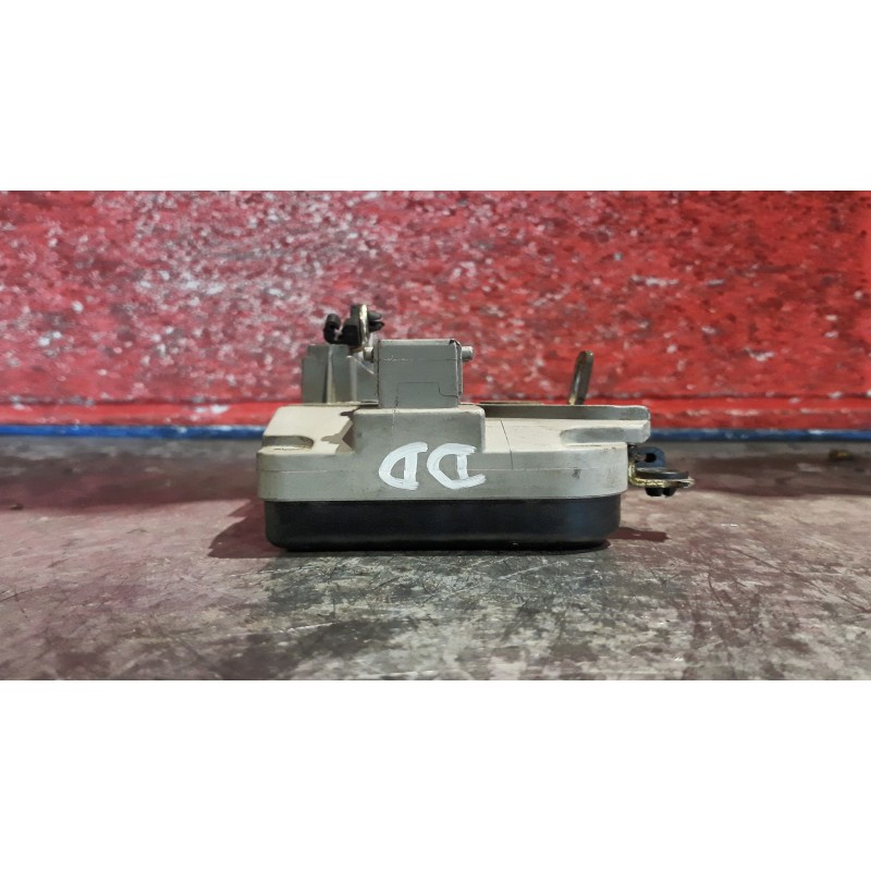 Recambio de cerra. puer. delantero derecha para peugeot 206 berlina xr | 06.98 - 12.02 xr | 06.98 - 12.02 referencia OEM IAM   