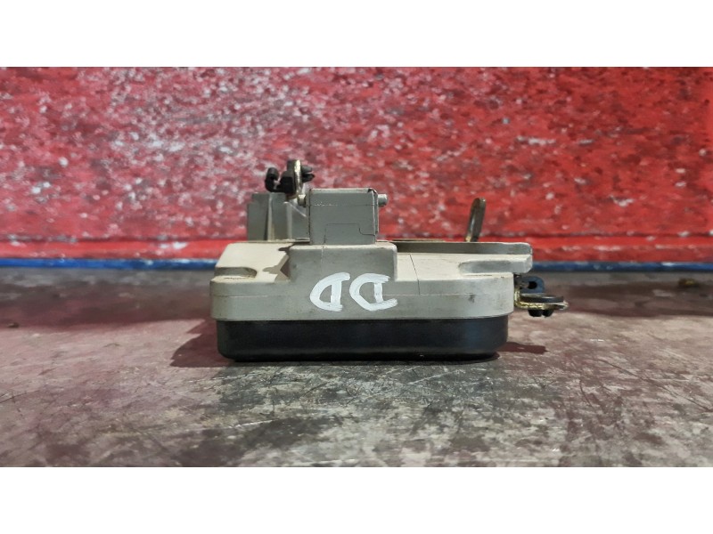 Recambio de cerra. puer. delantero derecha para peugeot 206 berlina xr | 06.98 - 12.02 xr | 06.98 - 12.02 referencia OEM IAM   