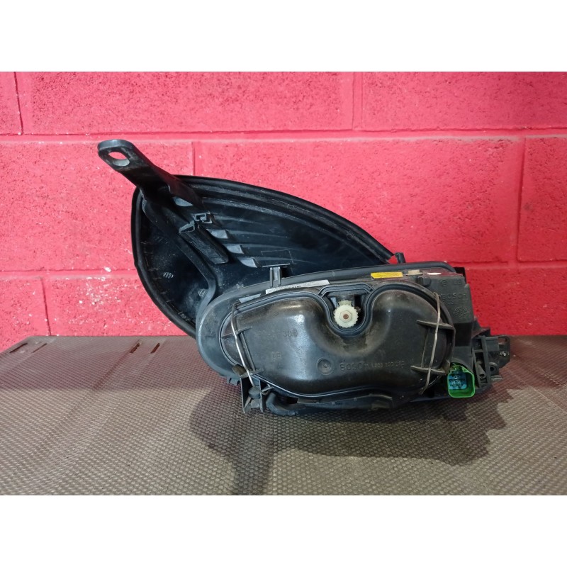 Recambio de faro izquierdo para ford puma (cce) 1.4 | 01.98 - 12.00 1.4 | 01.98 - 12.00 referencia OEM IAM   