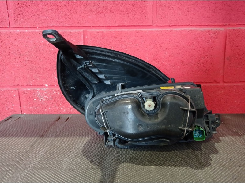 Recambio de faro izquierdo para ford puma (cce) 1.4 | 01.98 - 12.00 1.4 | 01.98 - 12.00 referencia OEM IAM   