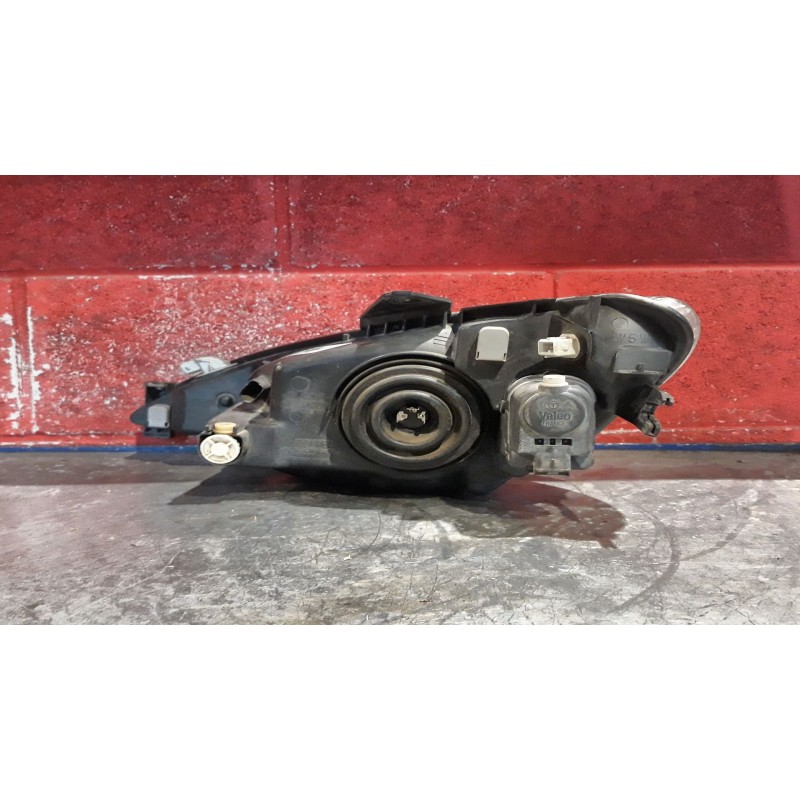 Recambio de faro derecho para peugeot 206 berlina 1.4 | 0.98 - ... 1.4 | 0.98 - ... referencia OEM IAM   