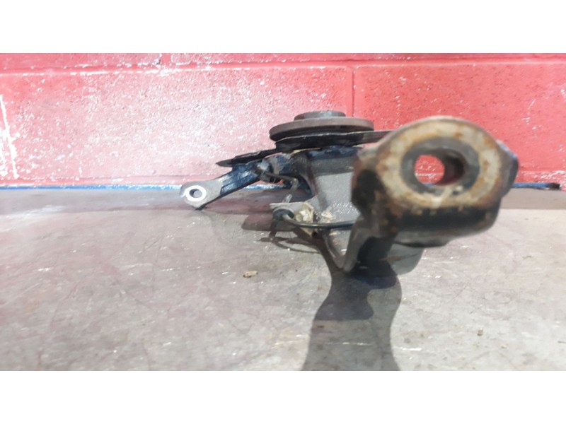 Recambio de mangueta delantera izquierda para alfa romeo 147 (190) 1.6 16v cat referencia OEM IAM   