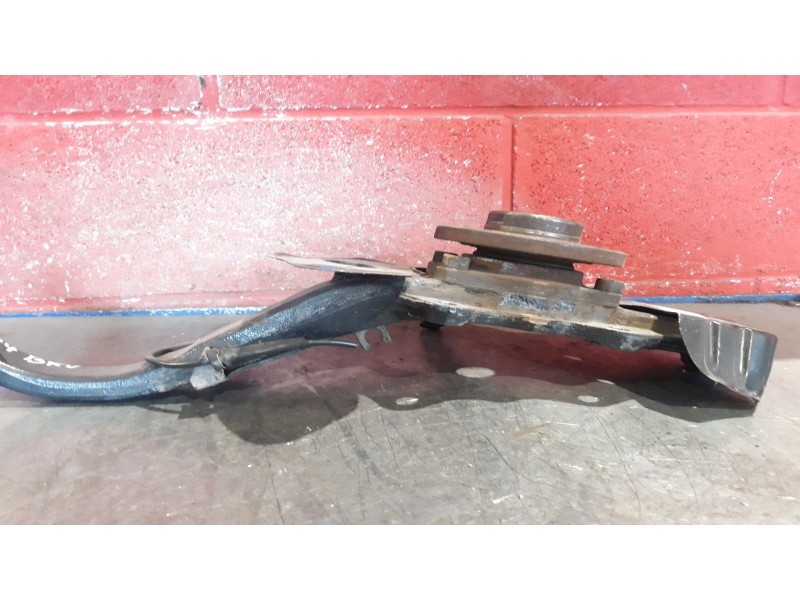 Recambio de mangueta delantera izquierda para alfa romeo 147 (190) 1.6 16v cat referencia OEM IAM   