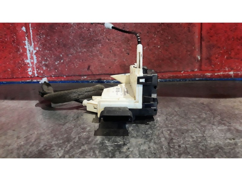 Recambio de cerradura puerta delantera izquierda para peugeot partner kasten  | 0.08 - ...  | 0.08 - ... referencia OEM IAM   