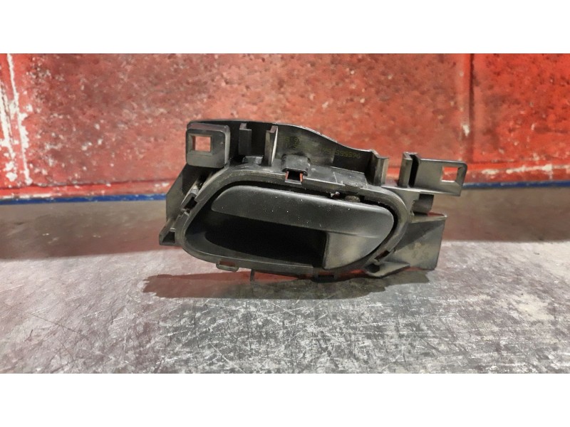 Recambio de maneta interior delantera izquierda para peugeot partner kasten  | 0.08 - ...  | 0.08 - ... referencia OEM IAM   