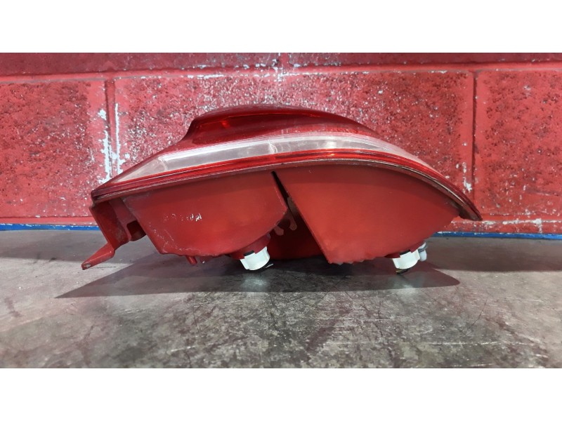 Recambio de piloto trasero derecho para daewoo kalos  | 0.02 - 0.04  | 0.02 - 0.04 referencia OEM IAM   