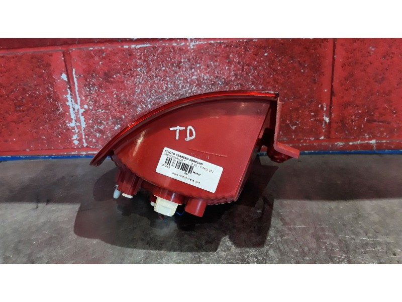 Recambio de piloto trasero derecho para daewoo kalos  | 0.02 - 0.04  | 0.02 - 0.04 referencia OEM IAM   