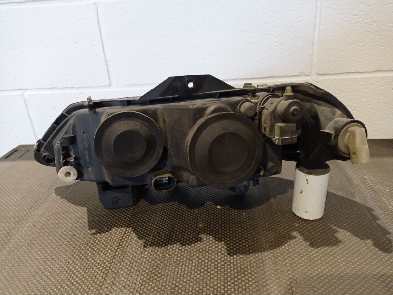 Recambio de faro derecho para renault laguna (b56) referencia OEM IAM   