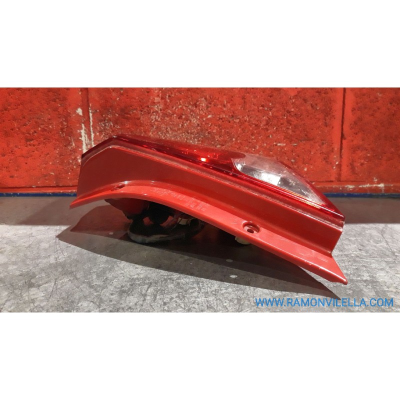 Recambio de piloto trasero derecho para daewoo kalos 1.2 se | 04.03 - 12.04 1.2 se | 04.03 - 12.04 referencia OEM IAM   