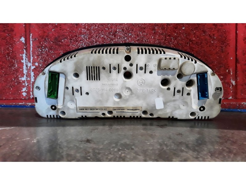 Recambio de cuadro instrumentos para volkswagen passat berlina (3b2) 1.9 tdi | 0.96 - ... 1.9 tdi | 0.96 - ... referencia OEM IA