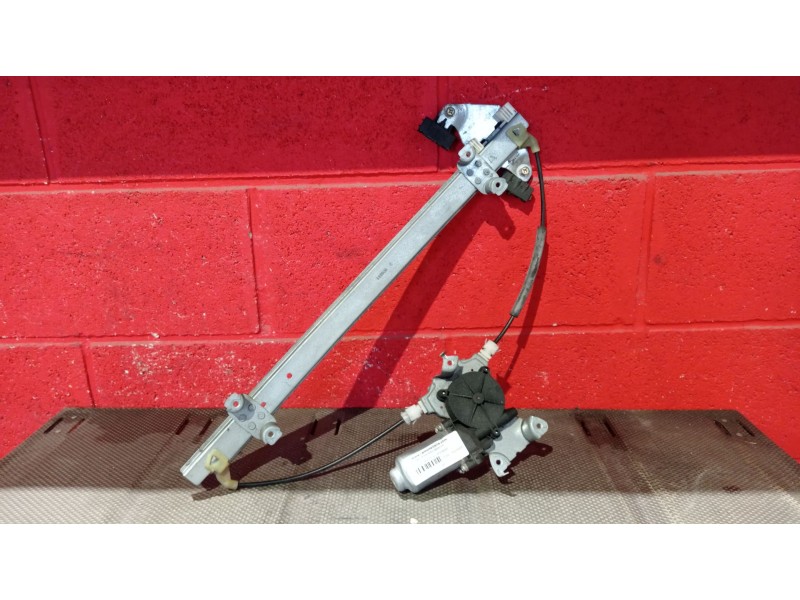 Recambio de elevalunas delantero derecho para nissan navara pick-up (d40m) (05.2005)  | ... (05.2005)  | ... referencia OEM IAM  Recambio de elevalunas delantero derecho para nissan navara pick-up (d40m) (05.2005)  | ... (05.2005)  | ... referencia OEM IAM