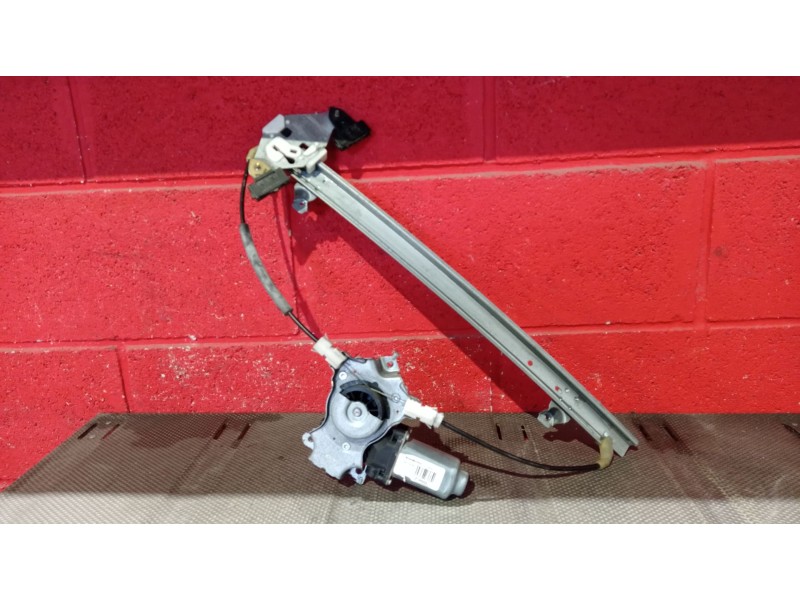 Recambio de elevalunas delantero derecho para nissan navara pick-up (d40m) (05.2005)  | ... (05.2005)  | ... referencia OEM IAM  Recambio de elevalunas delantero derecho para nissan navara pick-up (d40m) (05.2005)  | ... (05.2005)  | ... referencia OEM IAM