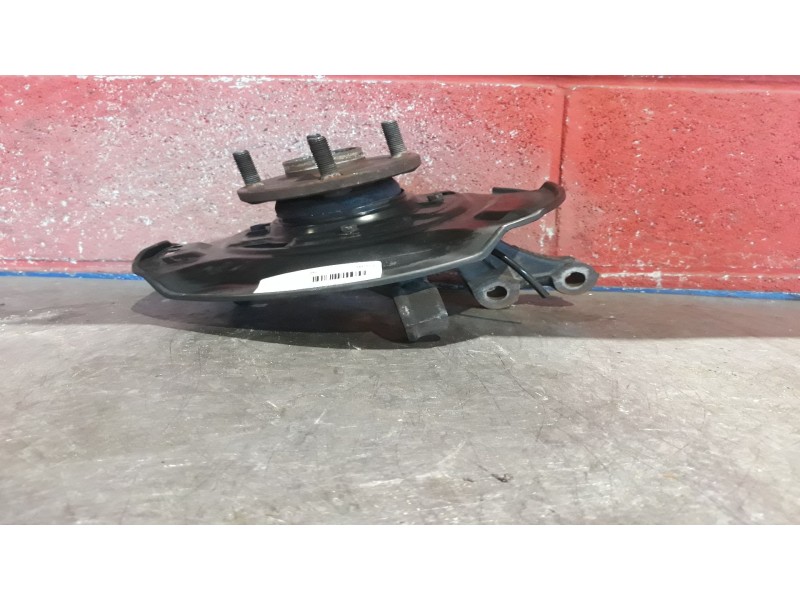 Recambio de mangueta delantera izquierda para toyota yaris (ksp9/scp9/nlp9) 1.4 turbodiesel cat referencia OEM IAM    Recambio de mangueta delantera izquierda para toyota yaris (ksp9/scp9/nlp9) 1.4 turbodiesel cat referencia OEM IAM