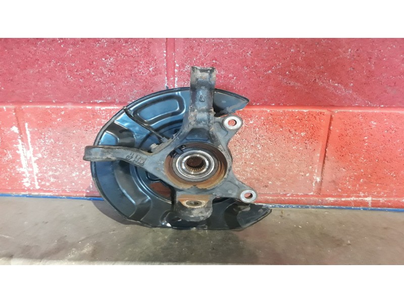 Recambio de mangueta delantera izquierda para toyota yaris (ksp9/scp9/nlp9) 1.4 turbodiesel cat referencia OEM IAM    Recambio de mangueta delantera izquierda para toyota yaris (ksp9/scp9/nlp9) 1.4 turbodiesel cat referencia OEM IAM