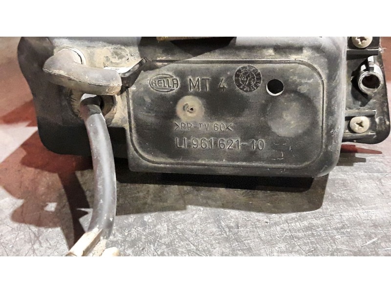 Recambio de faro antiniebla derecho para seat inca referencia OEM IAM    Recambio de faro antiniebla derecho para seat inca referencia OEM IAM