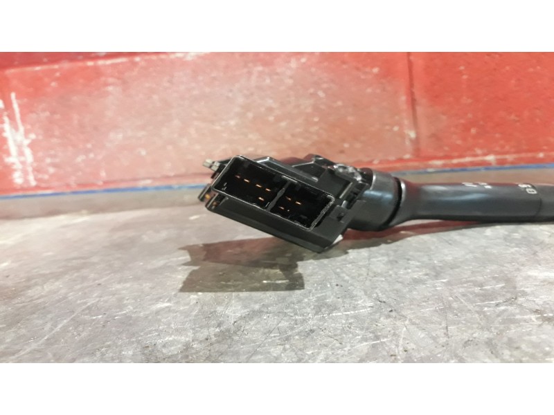 Recambio de mando limpia para toyota yaris (ksp9/scp9/nlp9) 1.4 turbodiesel cat referencia OEM IAM    Recambio de mando limpia para toyota yaris (ksp9/scp9/nlp9) 1.4 turbodiesel cat referencia OEM IAM