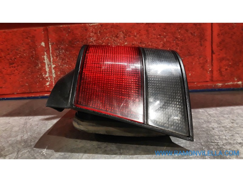 Recambio de piloto trasero izquierdo para renault clio 1.2 referencia OEM IAM    Recambio de piloto trasero izquierdo para renault clio 1.2 referencia OEM IAM