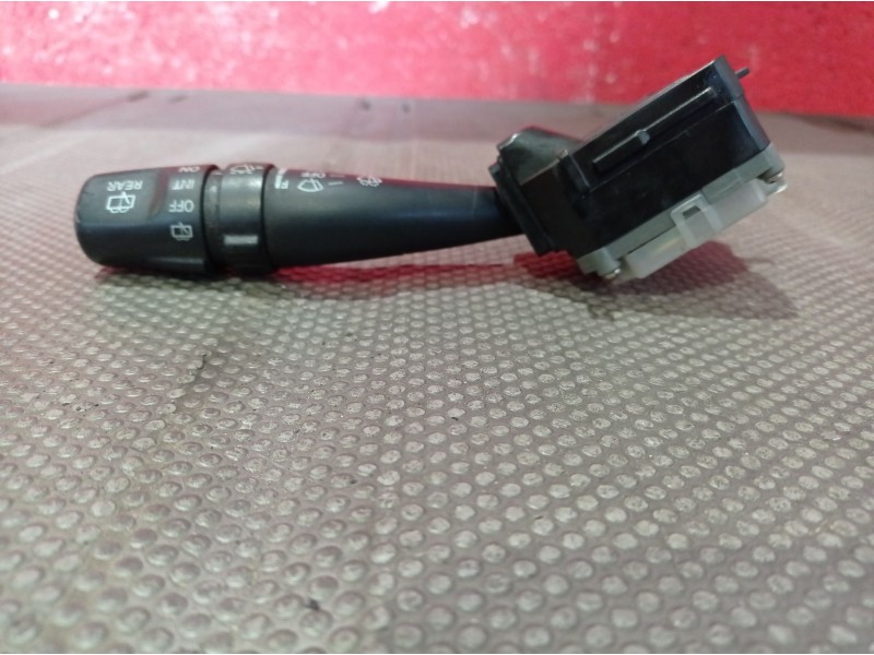 Recambio de mando limpia para hyundai tucson (jm) 2.0 crdi cat | 0.04 - 0.10 2.0 crdi cat | 0.04 - 0.10 referencia OEM IAM   