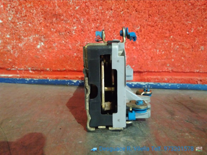 Recambio de cerra. puer. delantero derecha para citroen xantia berlina 2.0 hdi seduction | 12.98 - 12.99 2.0 hdi seduction | 12.