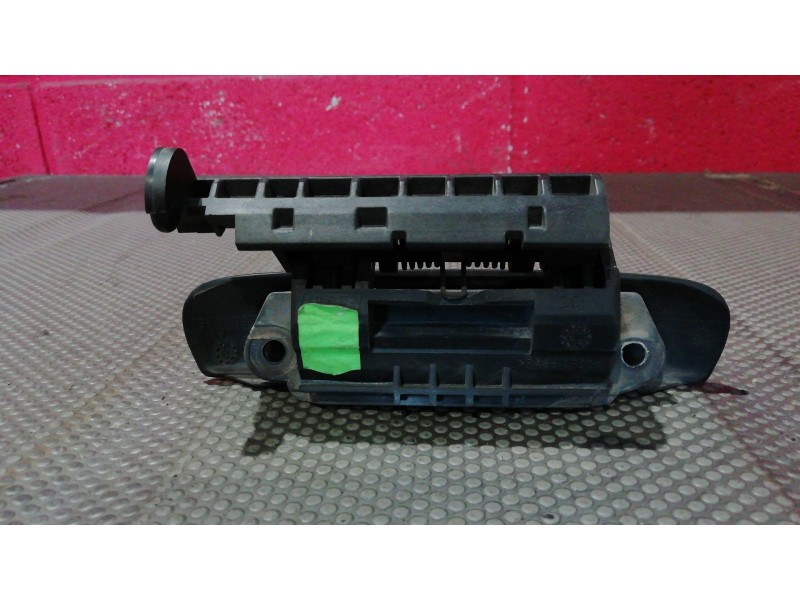 Recambio de maneta exterior trasera izquierda para citroen xsara 1.6 image referencia OEM IAM   
