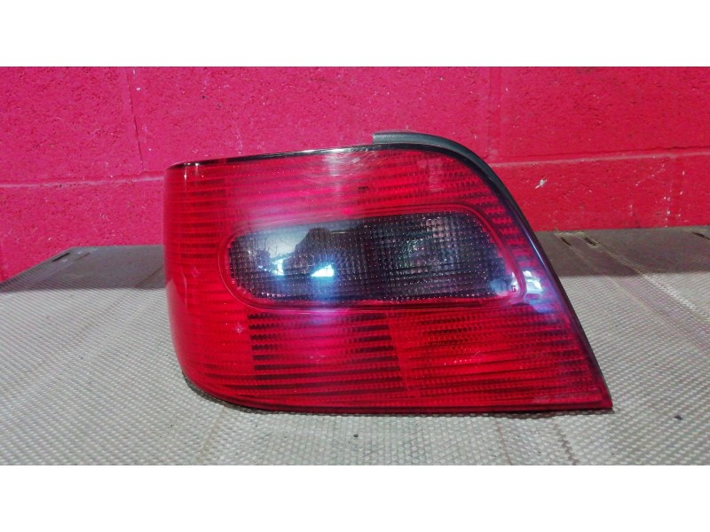 Recambio de piloto trasero izquierdo para citroen xsara 1.6 image referencia OEM IAM   