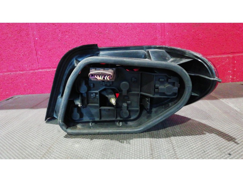 Recambio de piloto trasero izquierdo para citroen xsara 1.6 image referencia OEM IAM   