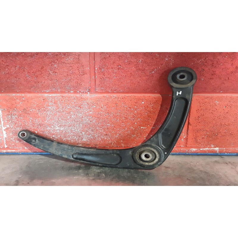 Recambio de brazo susp. inferior delantero izquierdo para peugeot 307 (s1) xr | 04.01 - 12.04 xr | 04.01 - 12.04 referencia OEM 