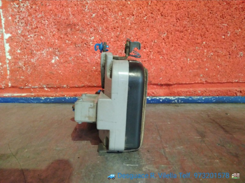 Recambio de cerra. puer. delantero derecha para citroen xantia berlina 2.0 hdi seduction | 12.98 - 12.99 2.0 hdi seduction | 12.