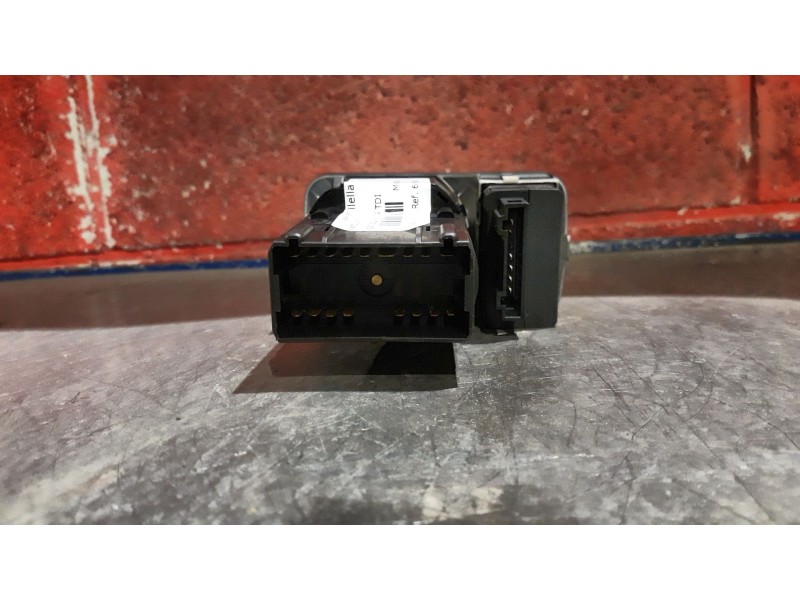 Recambio de mando luces para seat ibiza (6k1) 1.9 tdi | 0.99 - 0.02 ibiza (6k1) 1.9 tdi | 0.99 - 0.02 referencia OEM IAM 6K19415