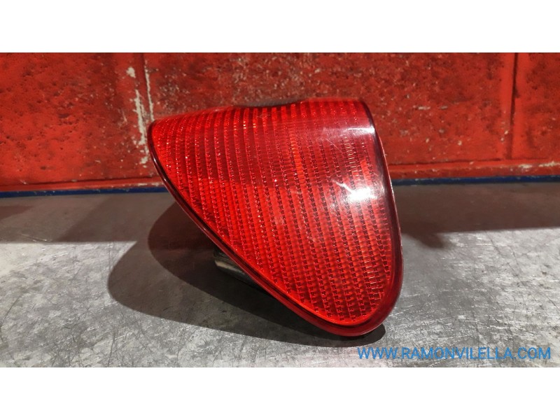 Recambio de piloto trasero derecho para citroen xsara 1.6 lx referencia OEM IAM    Recambio de piloto trasero derecho para citroen xsara 1.6 lx referencia OEM IAM