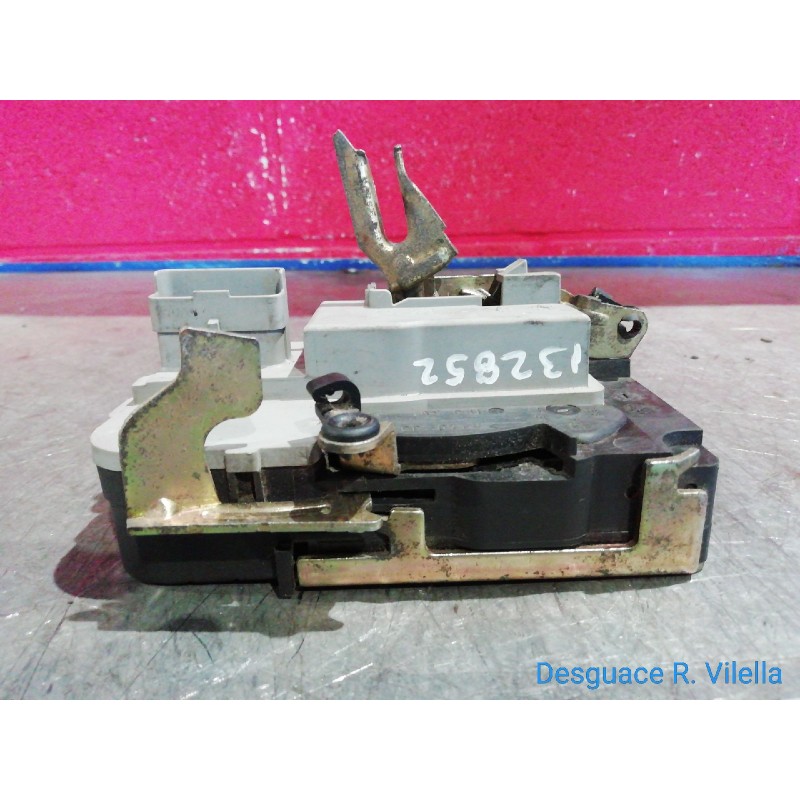 Recambio de cerra. puer. delantero derecha para citroen xsara berlina 1.6 16v chrono | 01.01 - ... 1.6 16v chrono | 01.01 - ... 