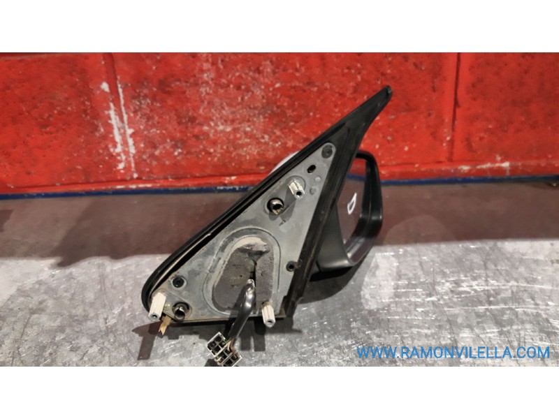 Recambio de retrovisor derecho para citroen xsara 1.6 lx referencia OEM IAM ELECTRIC  