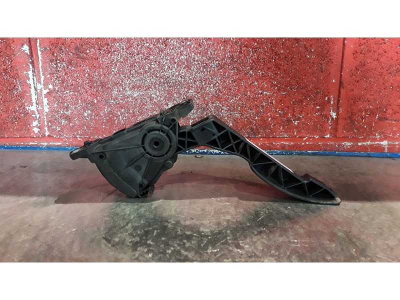 Recambio de potenciometro pedal para dacia logan  | 0.05 - ...  | 0.05 - ... referencia OEM IAM 8200386506B 6PV00908502 