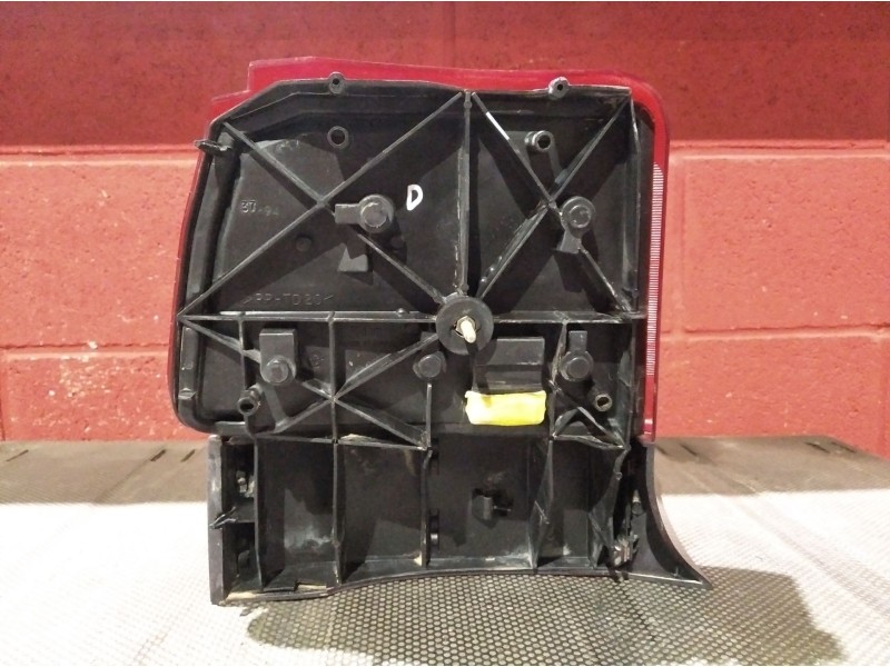 Recambio de piloto trasero derecho para citroen zx 1.9 diesel referencia OEM IAM    Recambio de piloto trasero derecho para citroen zx 1.9 diesel referencia OEM IAM