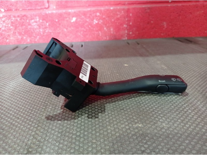 Recambio de mando limpia para seat leon (1m1) stella | 11.99 - 12.05 stella | 11.99 - 12.05 referencia OEM IAM   
