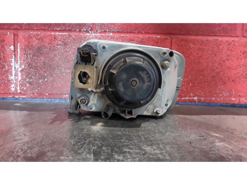 Recambio de faro izquierdo para renault expres referencia OEM IAM   